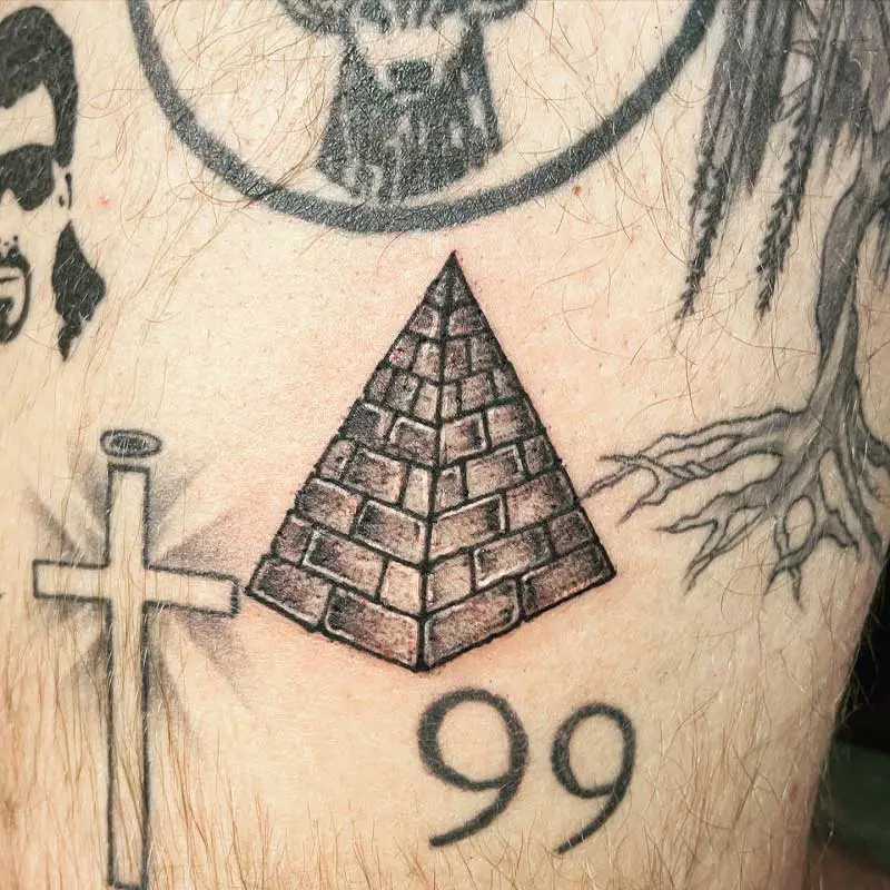 simple pyramid tattoo