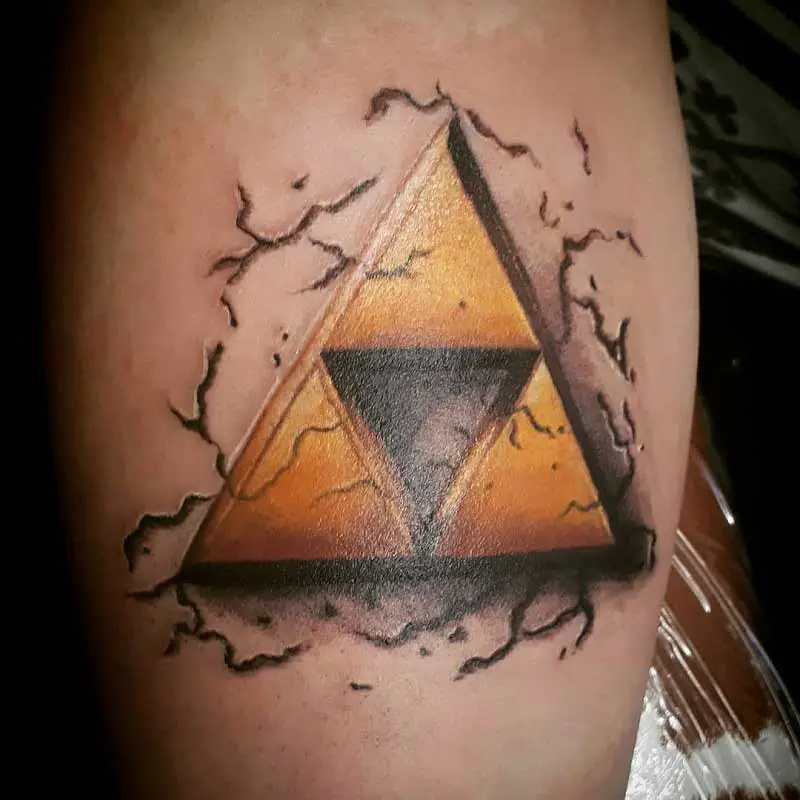 gold-triforce-tattoo-1