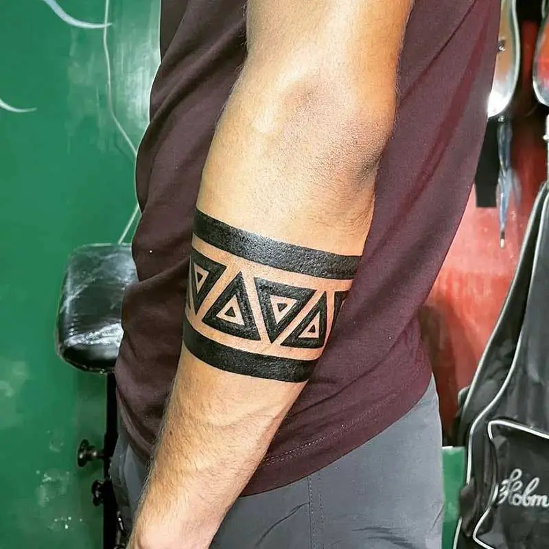 hawaiian-triangle-tattoo-1