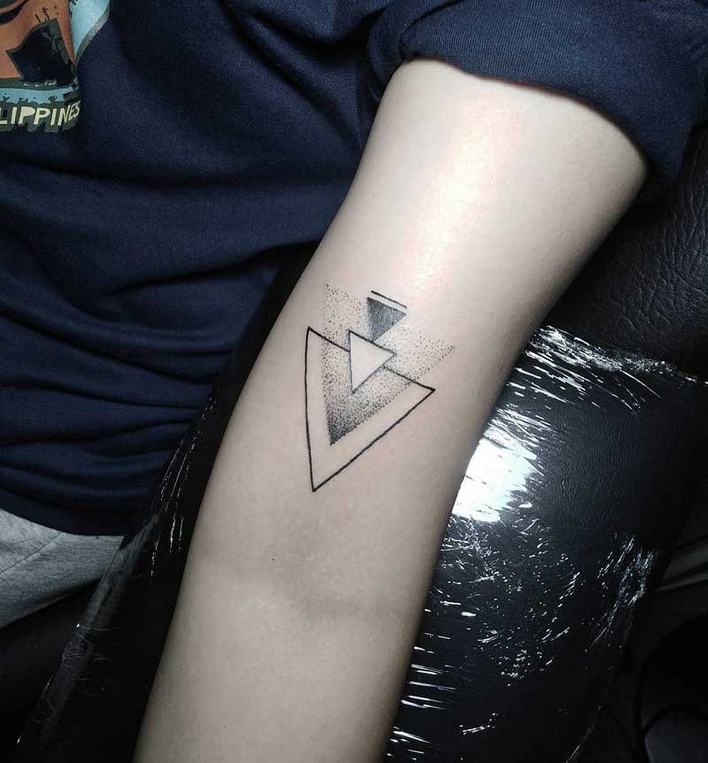 inverted-triangle-tattoo-1