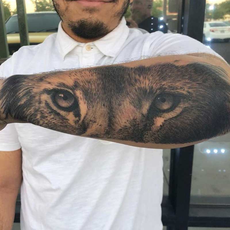 lion-eyes-tattoo-1