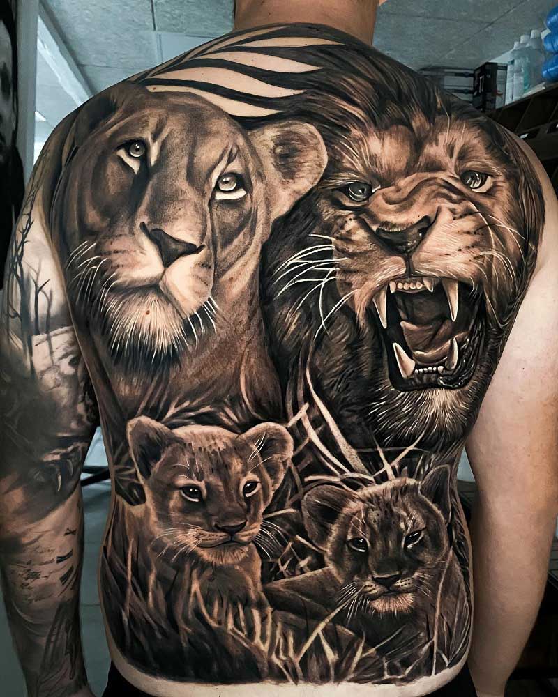 lion-family-tattoo-2