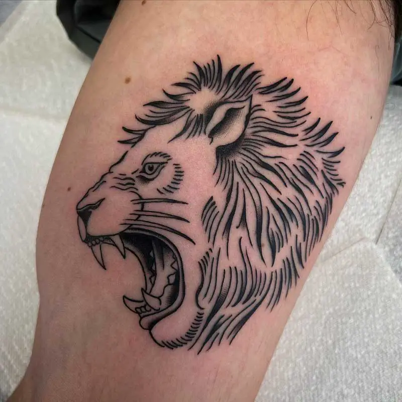 lion-head-tattoo-3