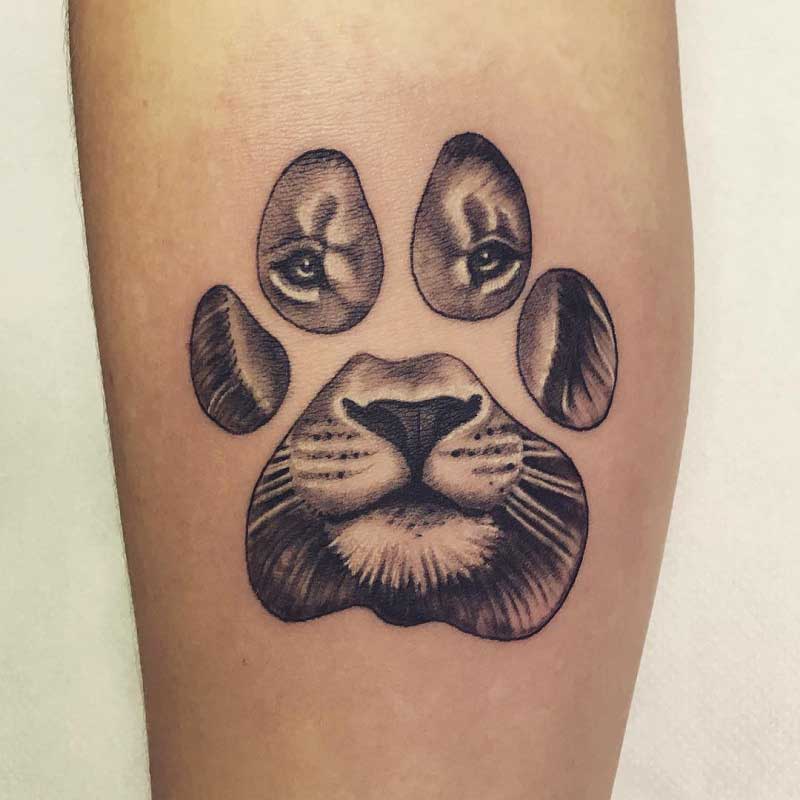 lion-paw-print-tattoo-1
