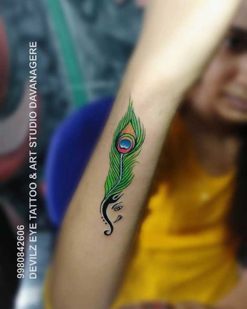 mandala-peacock-feather-tattoo-2