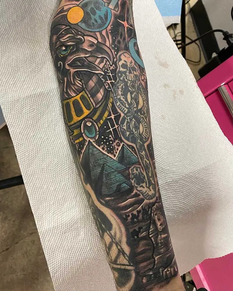 mexican-pyramid-tattoos-3