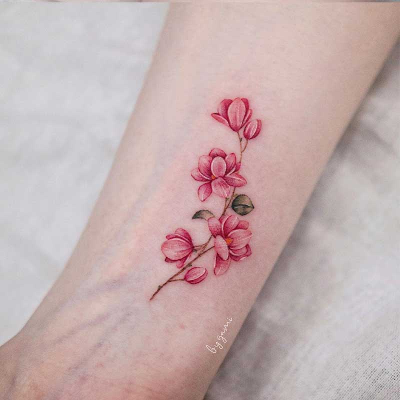 minimalist-magnolia-tattoo-3