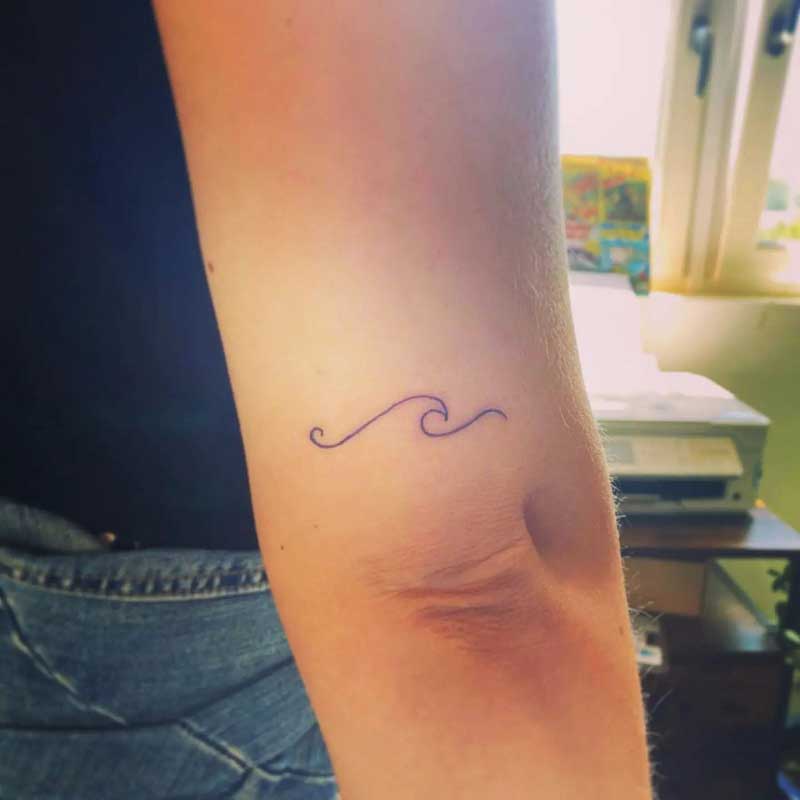 minimalist-ocean-tattoo-2