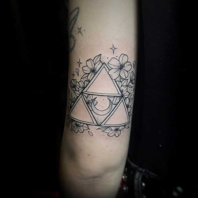 minimalist-triforce-tattoo-1