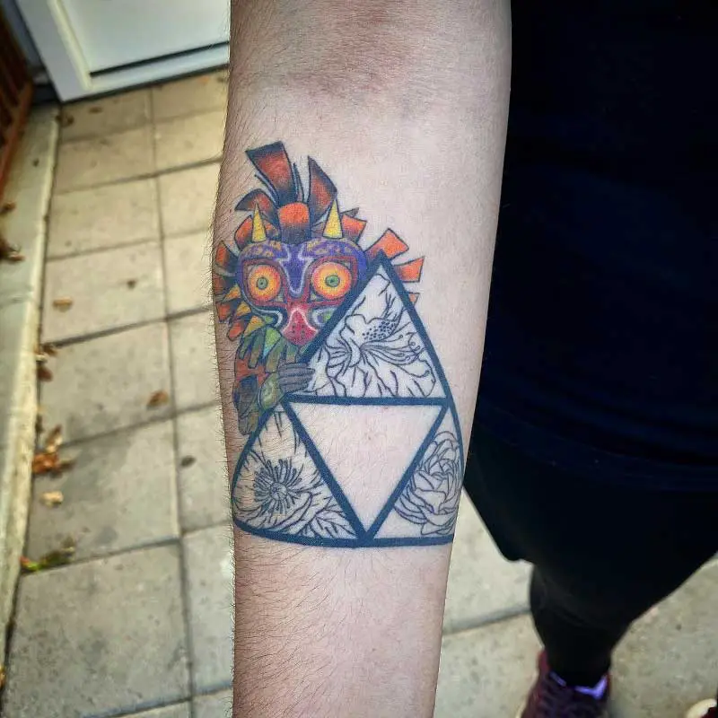 minimalist-triforce-tattoo-3