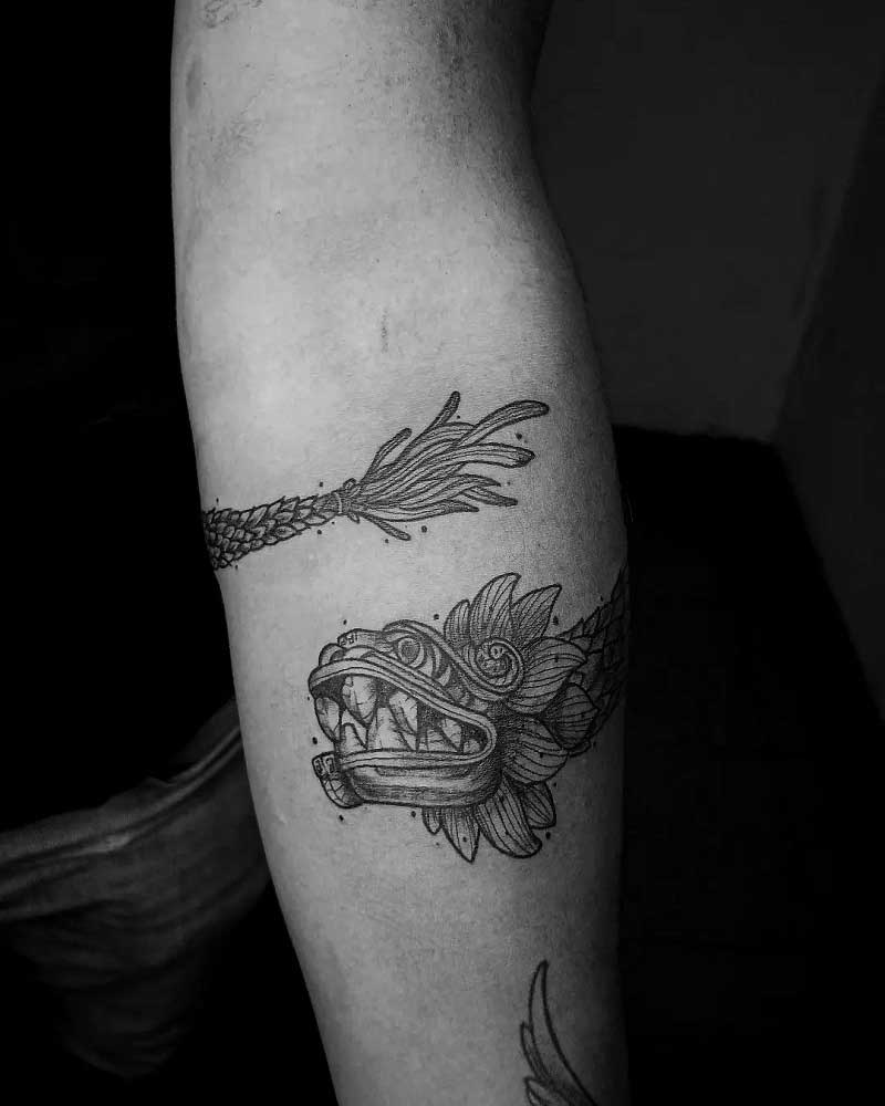 modern-quetzalcoatl-tattoo-1
