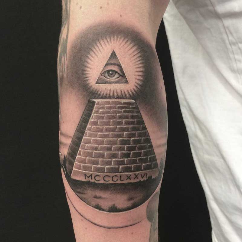 money-pyramid-tattoo-1