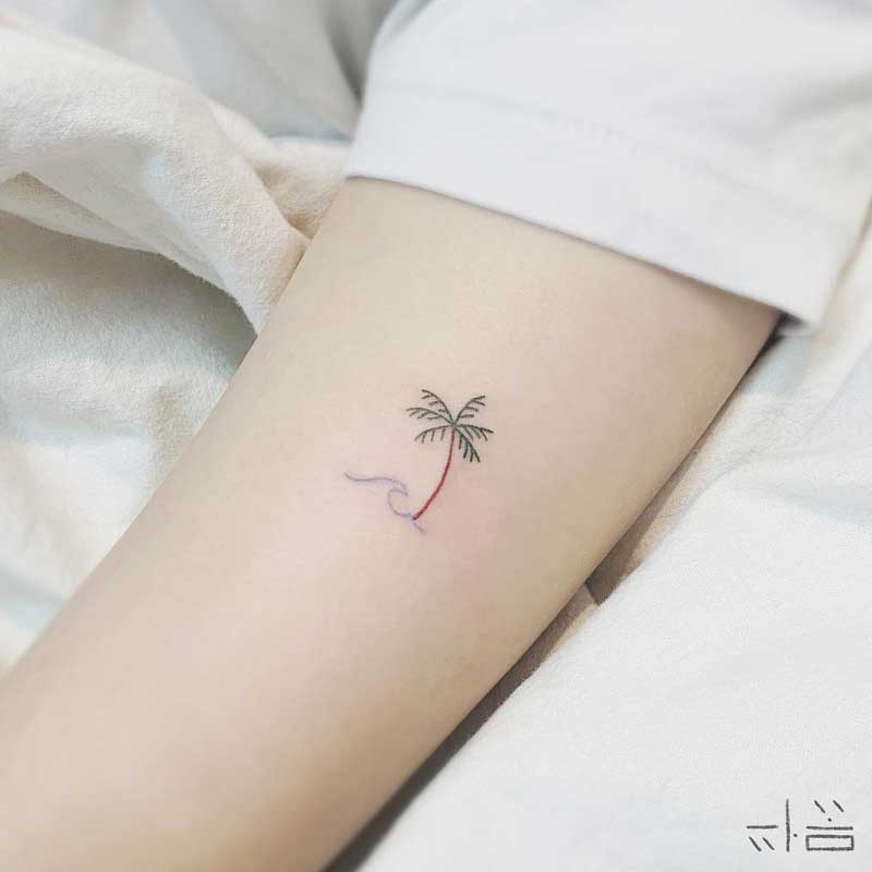 palm-tree-and-wave-tattoo-1