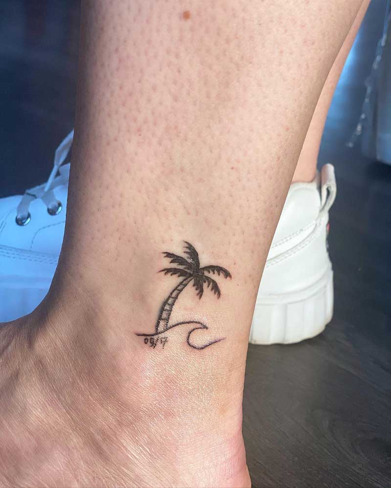 palm-tree-and-wave-tattoo-2