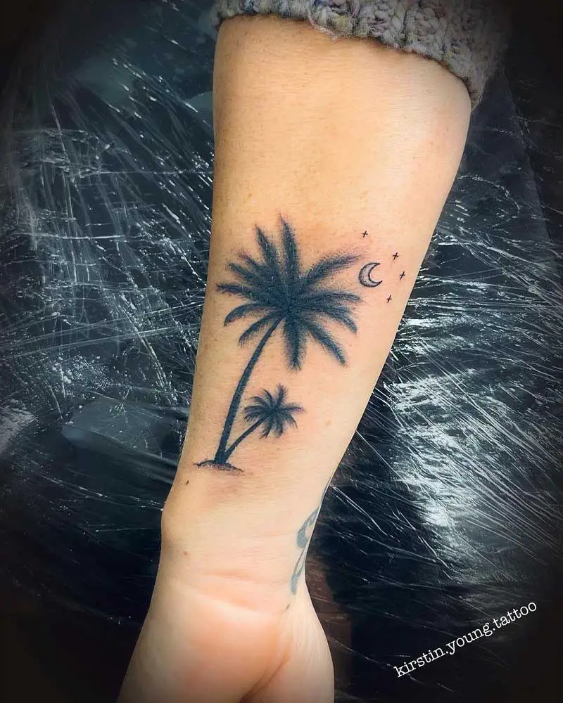palm-tree-tattoo-ankle-2