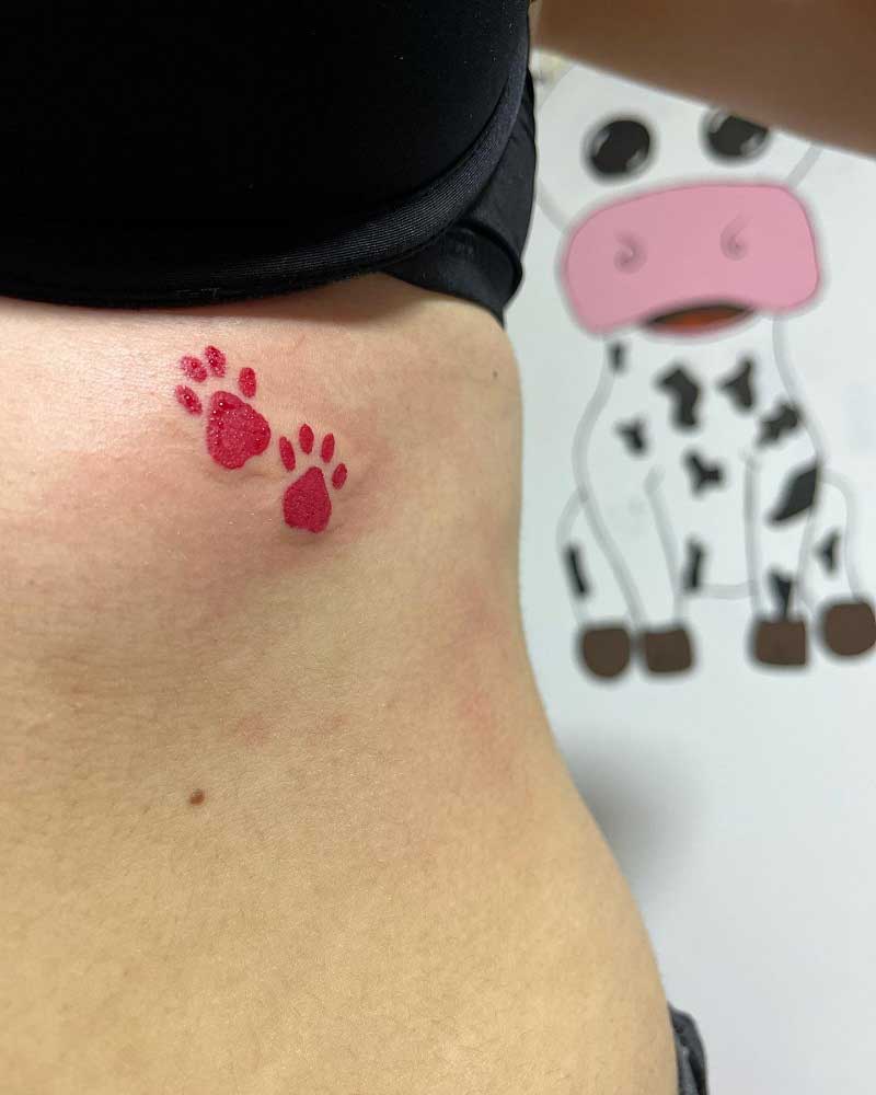 paw-print-tattoo-on-stomach-3