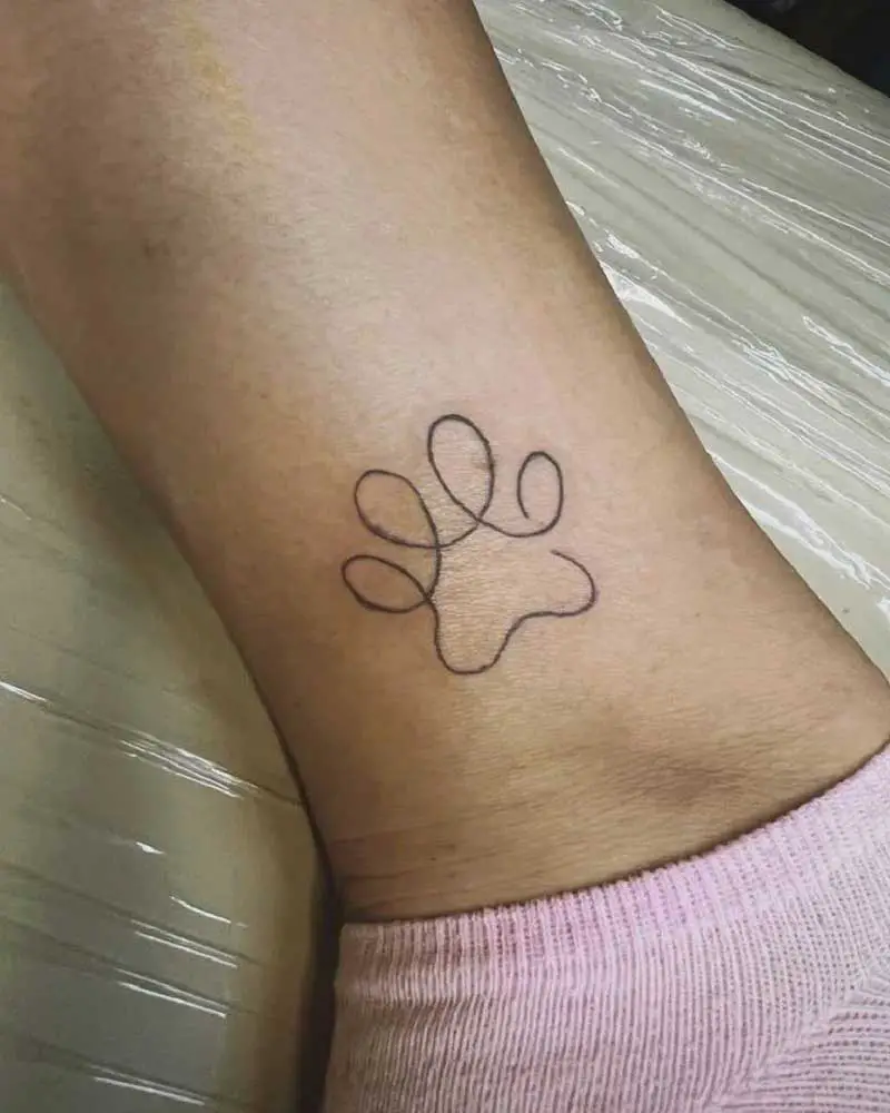 paw-print-with-crown-tattoo-3