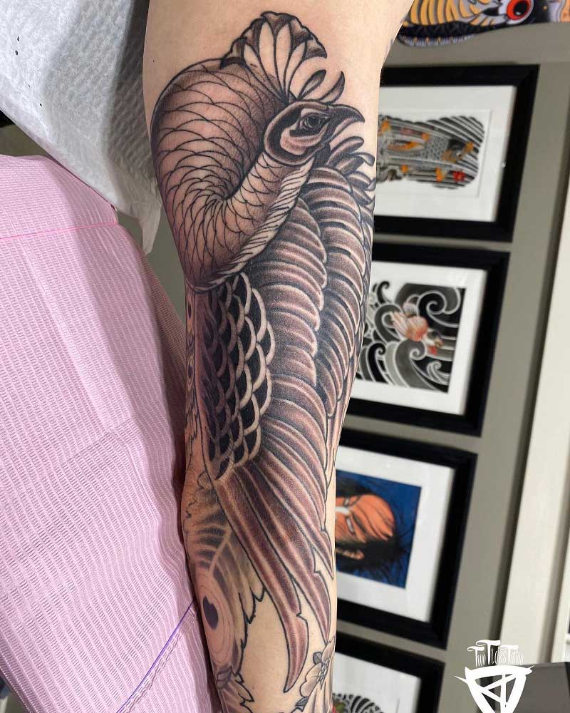 peacock-arm-tattoo-2