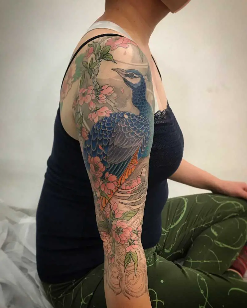 peacock-neck-tattoo-3