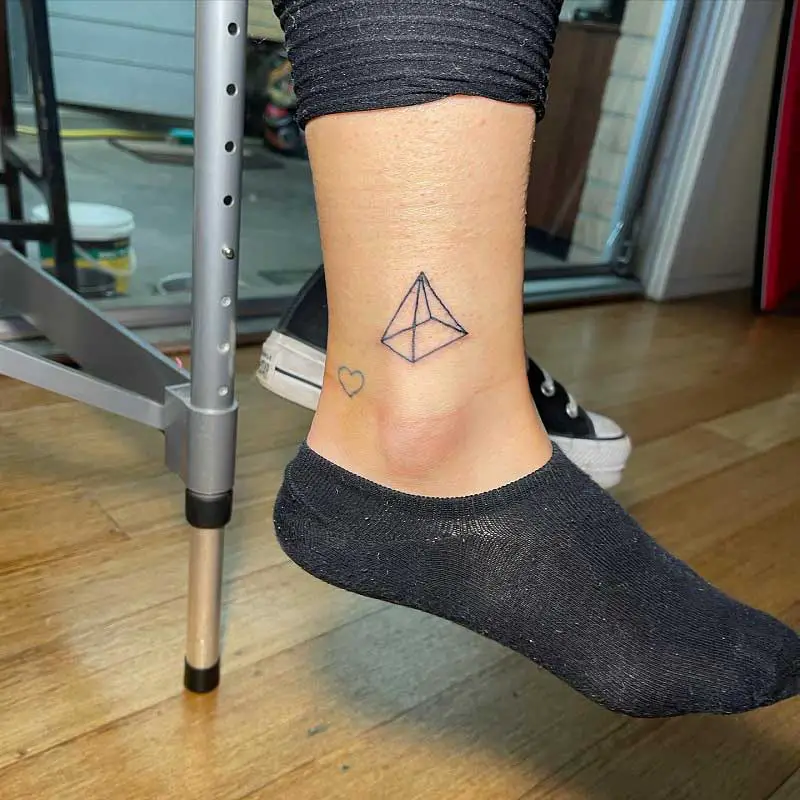 pyramid-stage-tattoo-1