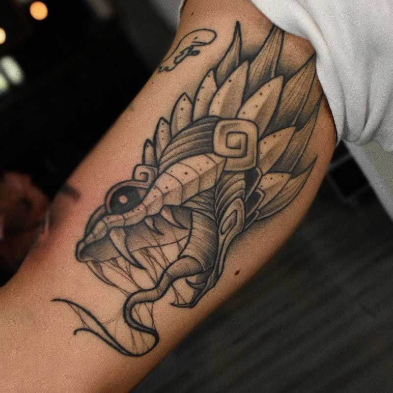 quetzalcoatl-aztec-dragon-tattoo-1