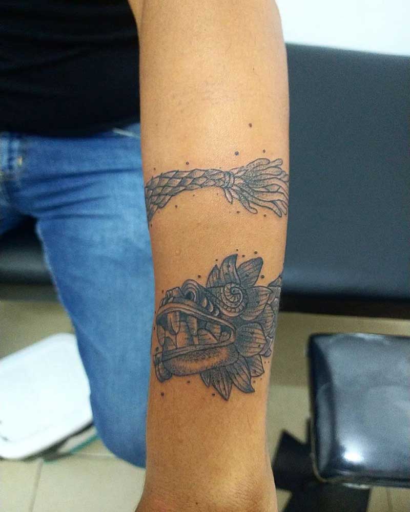 quetzalcoatl-tattoo-brazalete-1