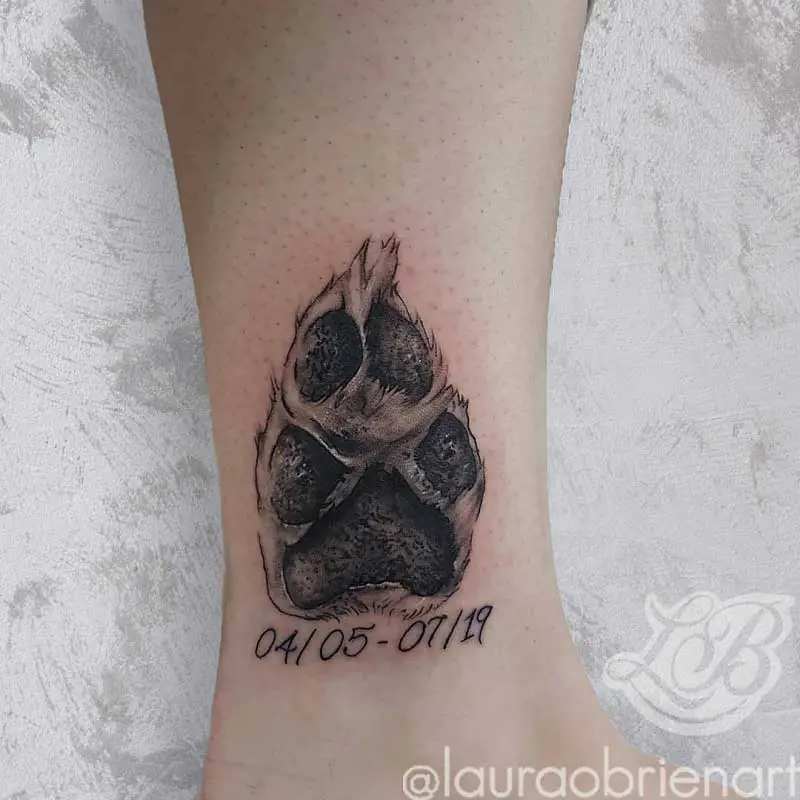 realistic-paw-print-tattoo-2