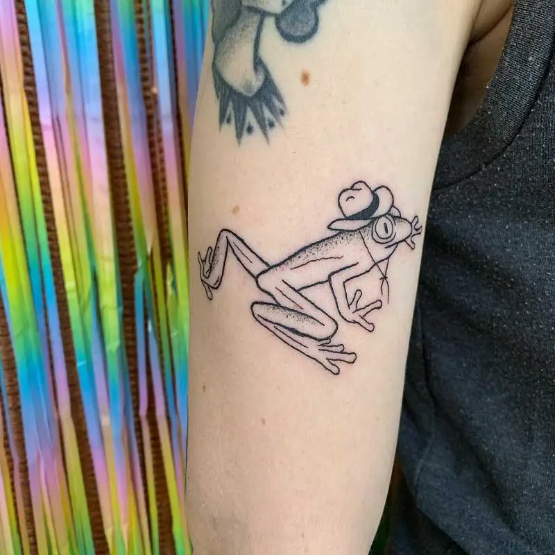 simple-frog-tattoo-3