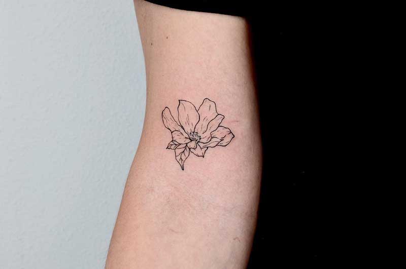 40 Flower Tattoo Ideas Celebrate Natures Beauty with Timeless Art  Tikli