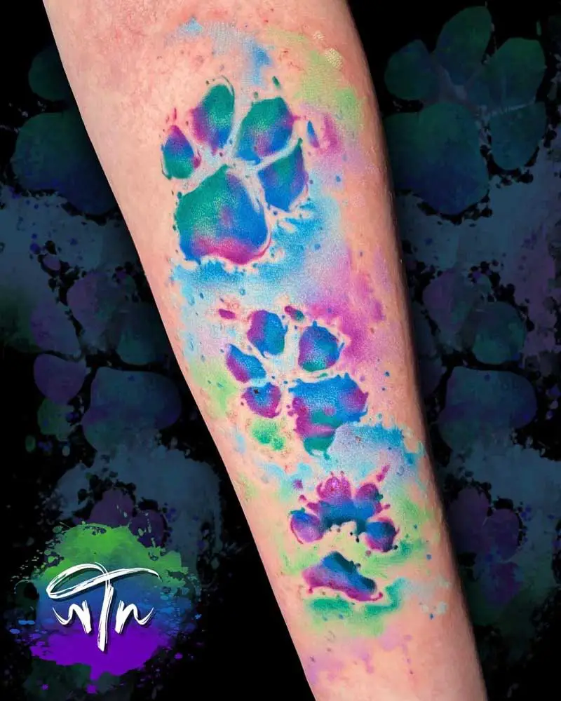 tie-dye-paw-print-tattoo-3
