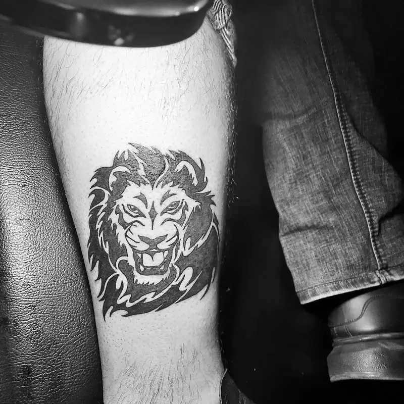 tribal-lion-tattoos-3