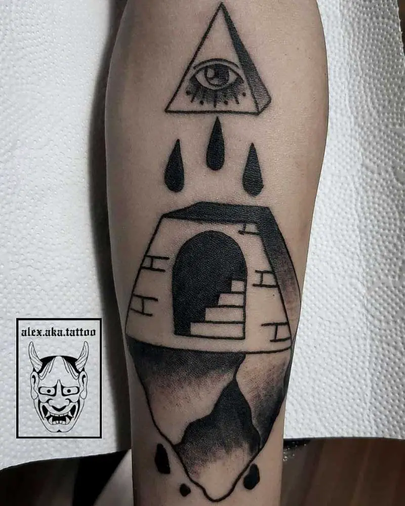 tribal-pyramid-tattoo-2