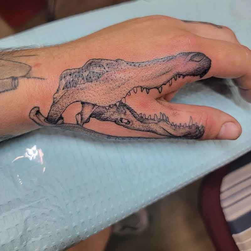 Alligator Finger Tattoo 3