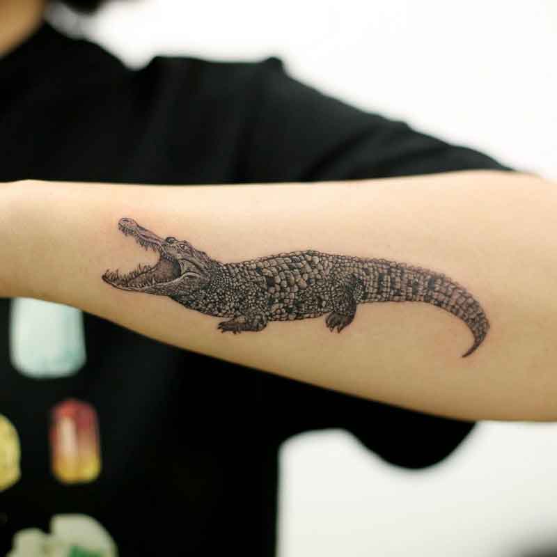 Alligator Hand Tattoo 3