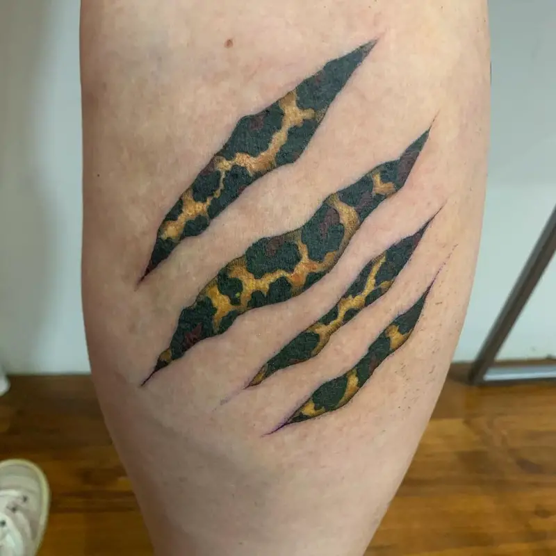 Leopard Scratch Tattoo 1