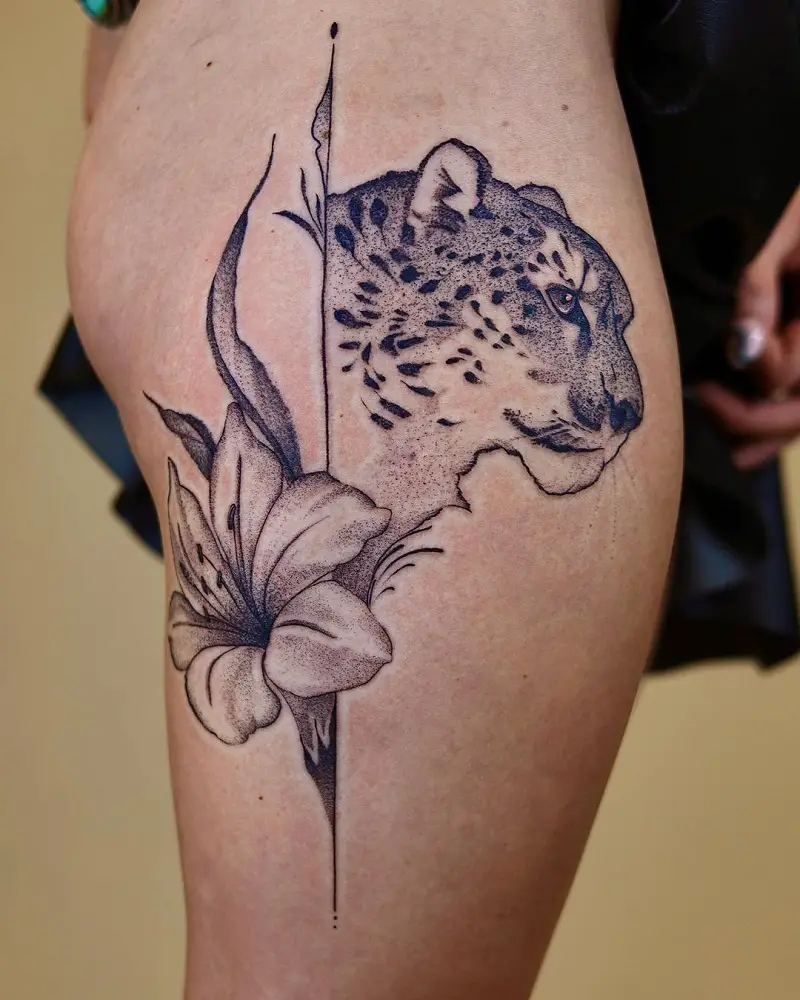 Leopard Thigh Tattoo 3
