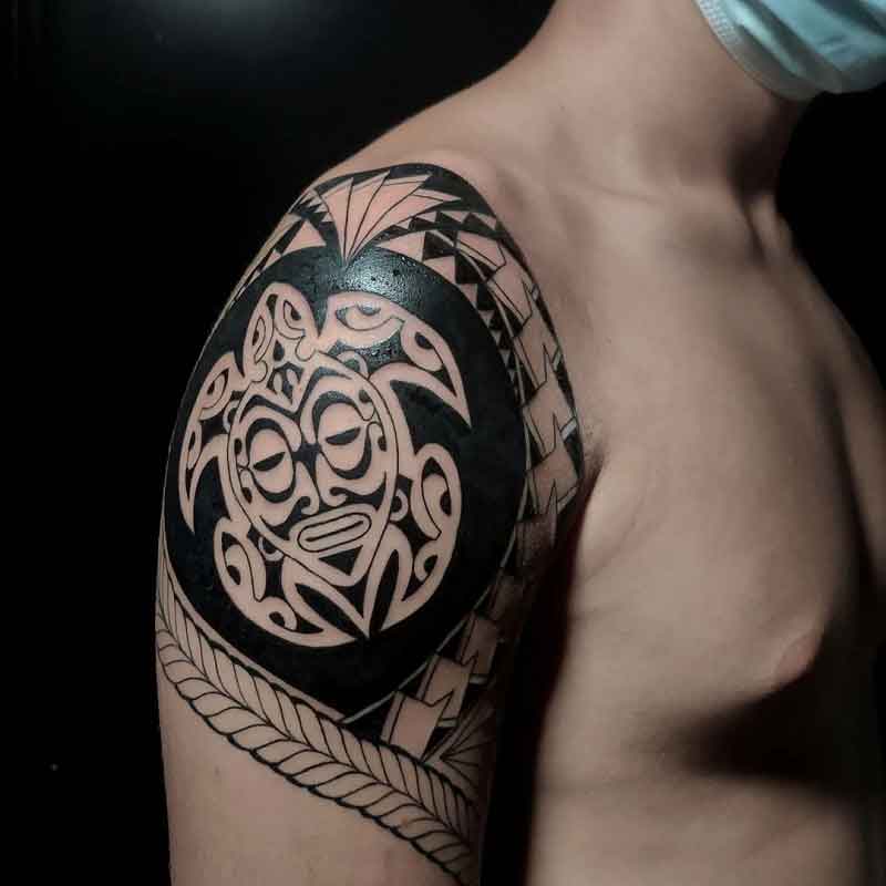 Maori Sholder Tattoo 3