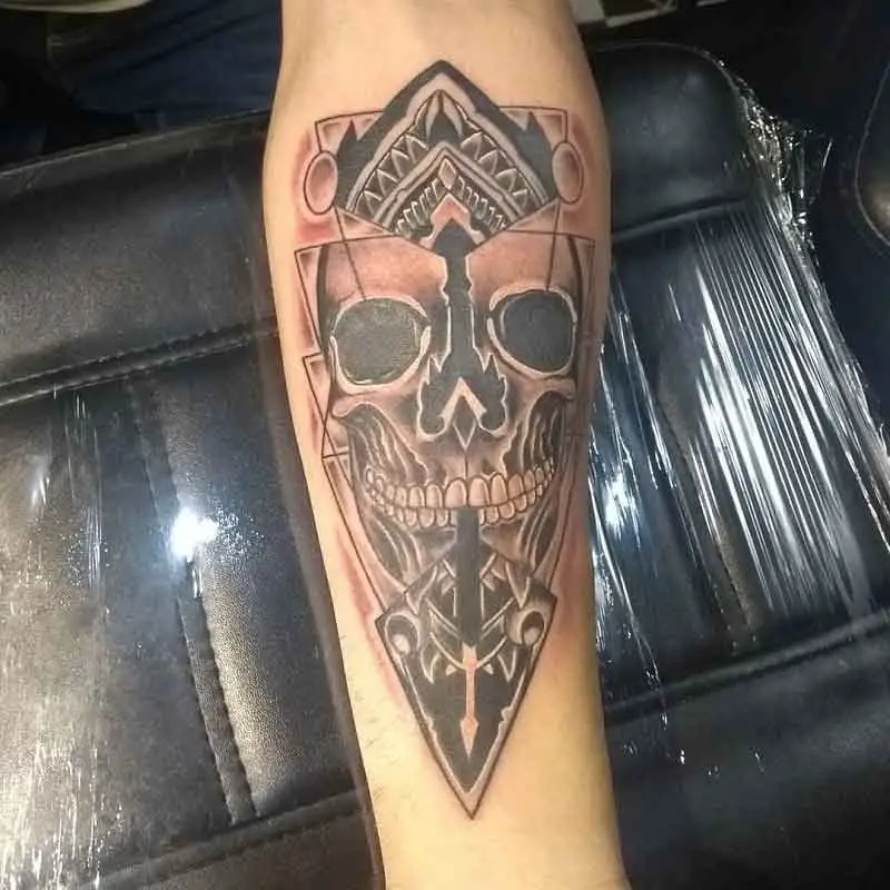 Skull Geometric Tattoo 1