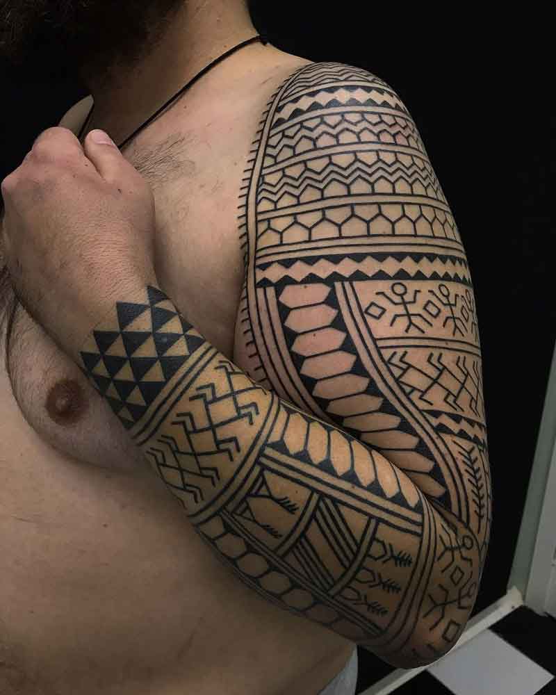 Tattoo Brazo Maori 3