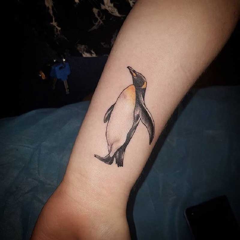 animal-tattoo-penguin-3