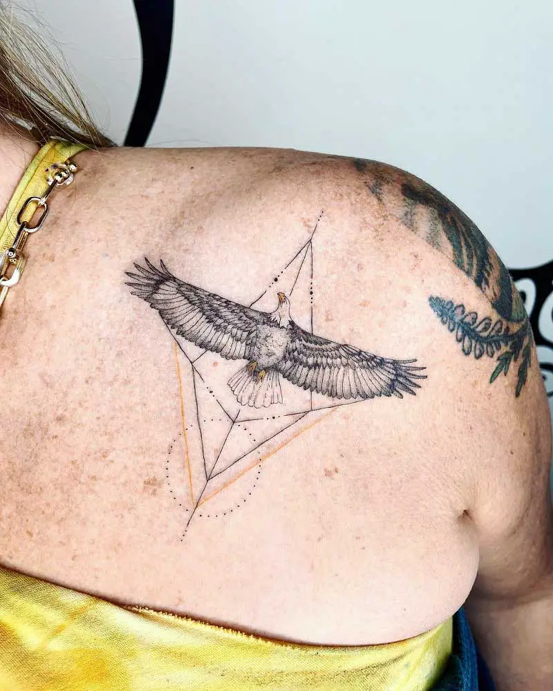 bald-eagle-shoulder-tattoo-2