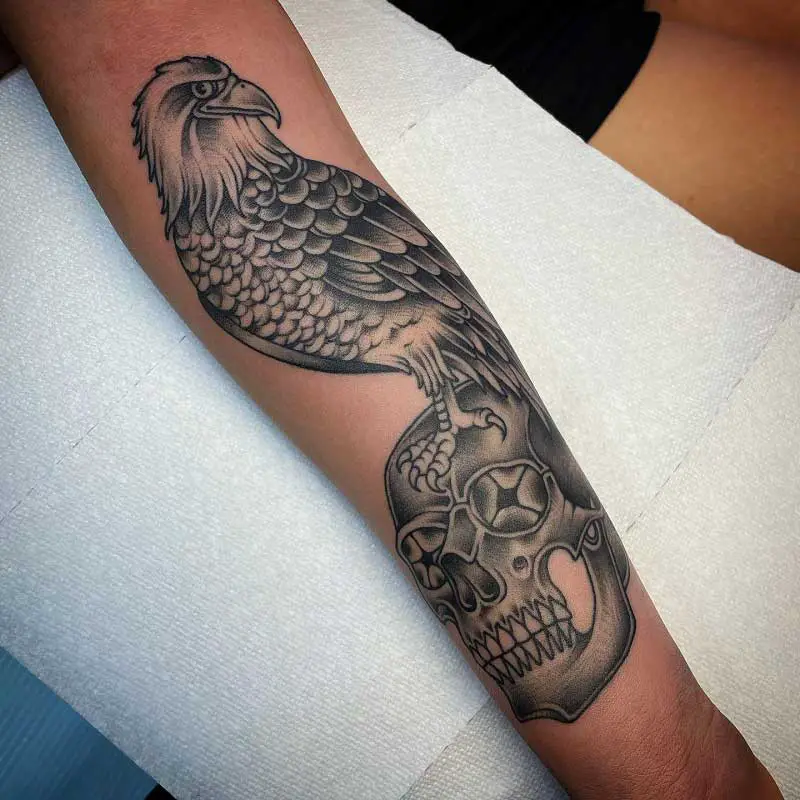 bald-eagle-skull-tattoos-2