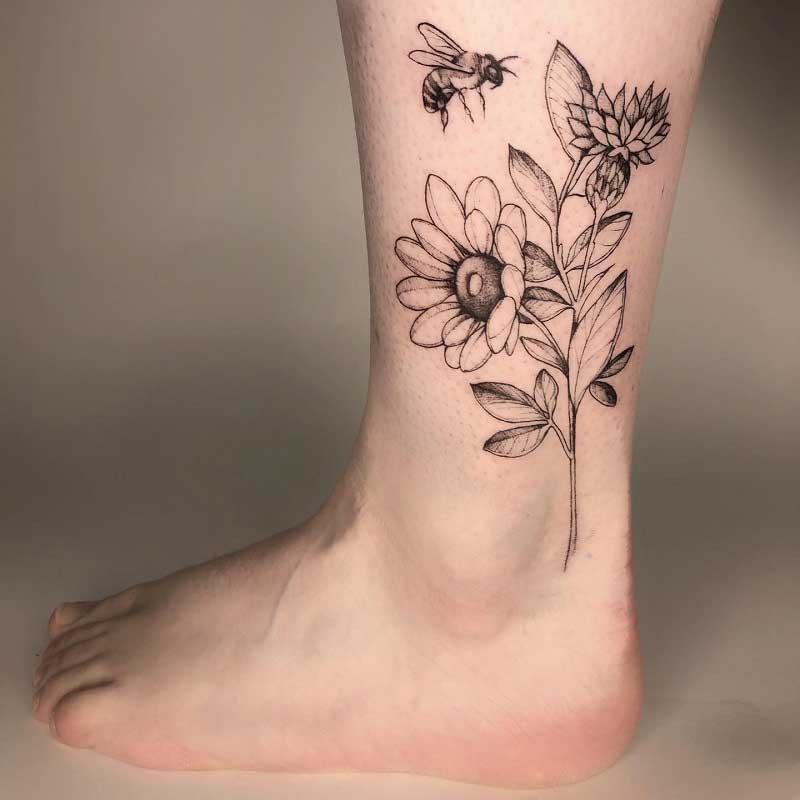 botanical-honey-bee-tattoo-1
