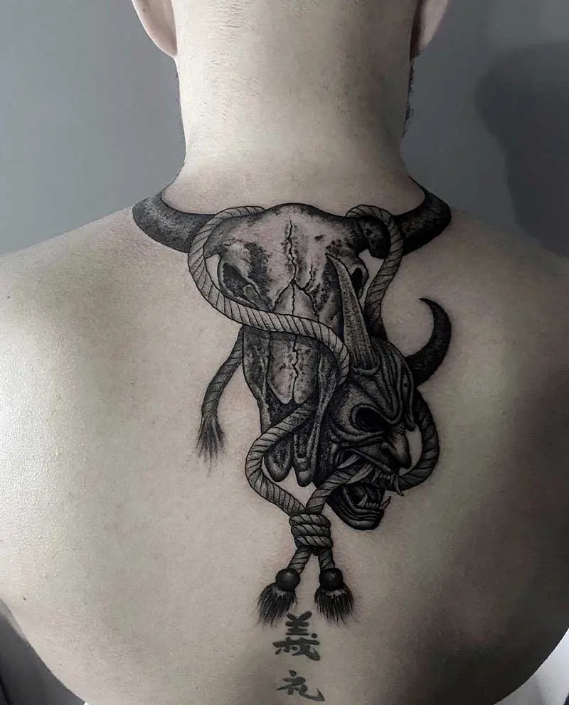 bull-skull-back-tattoo-3