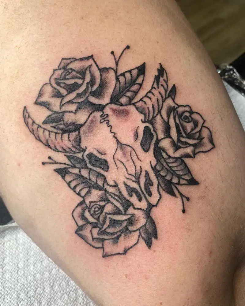 bull-skull-flower-tattoo-2