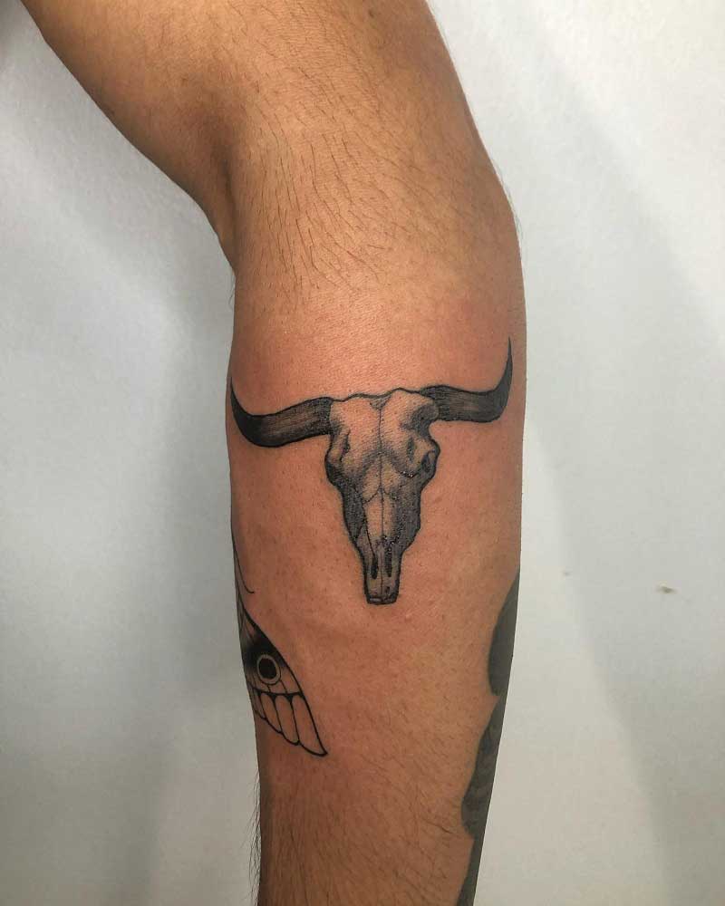 bull-skull-head-tattoo-1