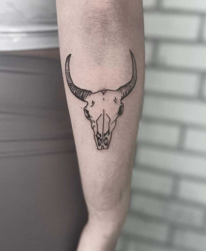 Skull tattoo  Bull tattoos Bull skull tattoos Skulls drawing