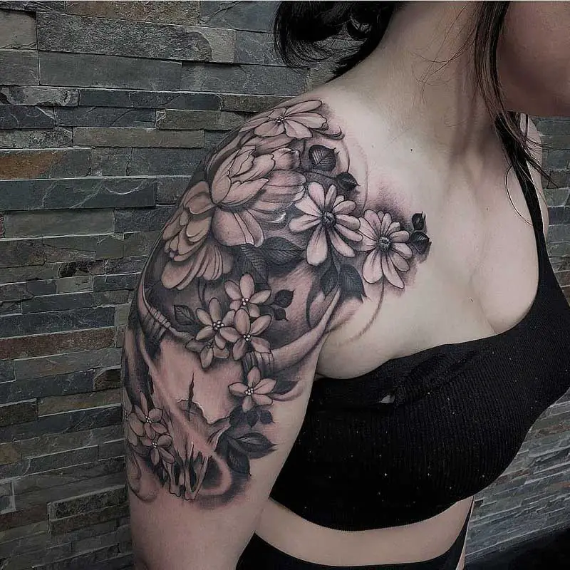 bull-skull-shoulder-tattoo-1