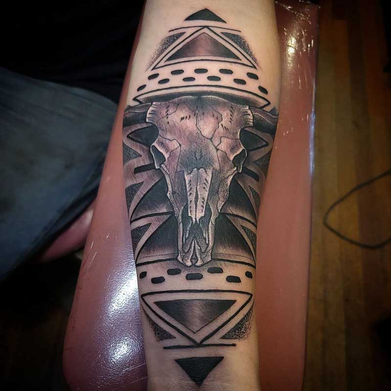 bull-skull-sleeve-tattoo-1