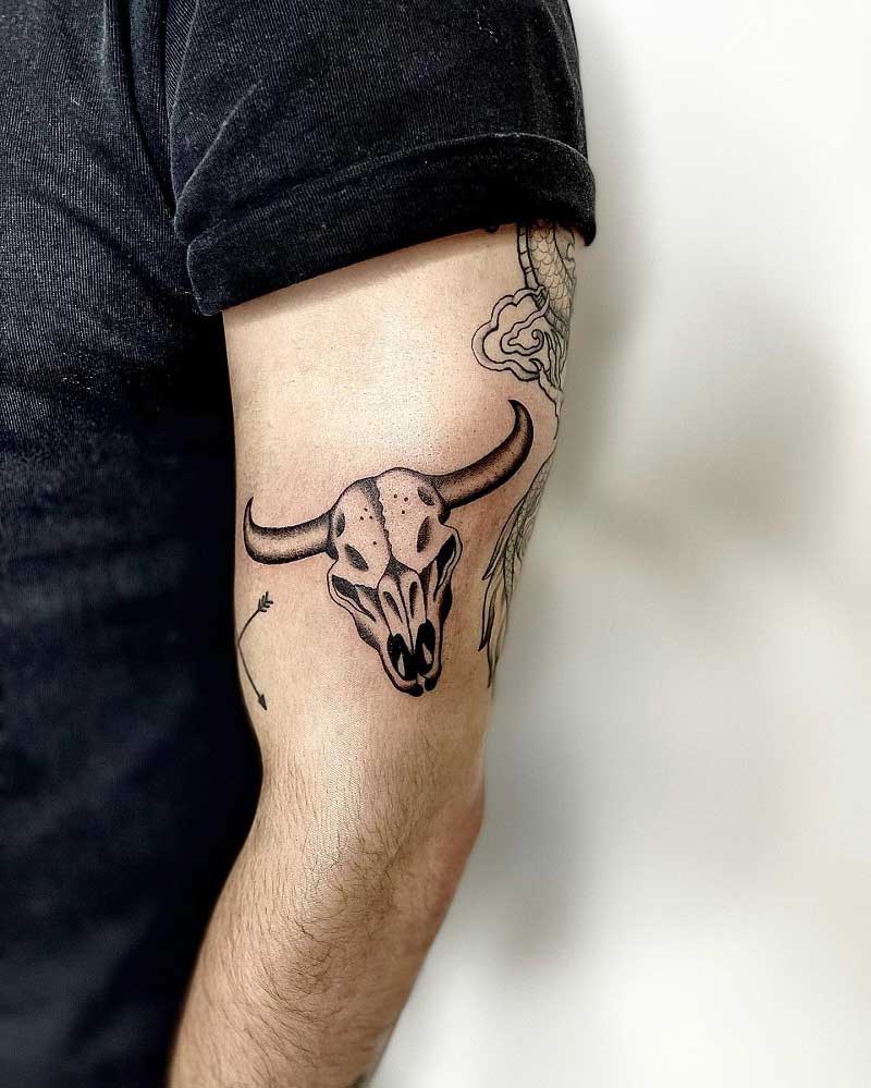 bull-skull-sleeve-tattoo-3